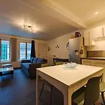 Charmante Petite Maison En Plein Centre 別荘 *